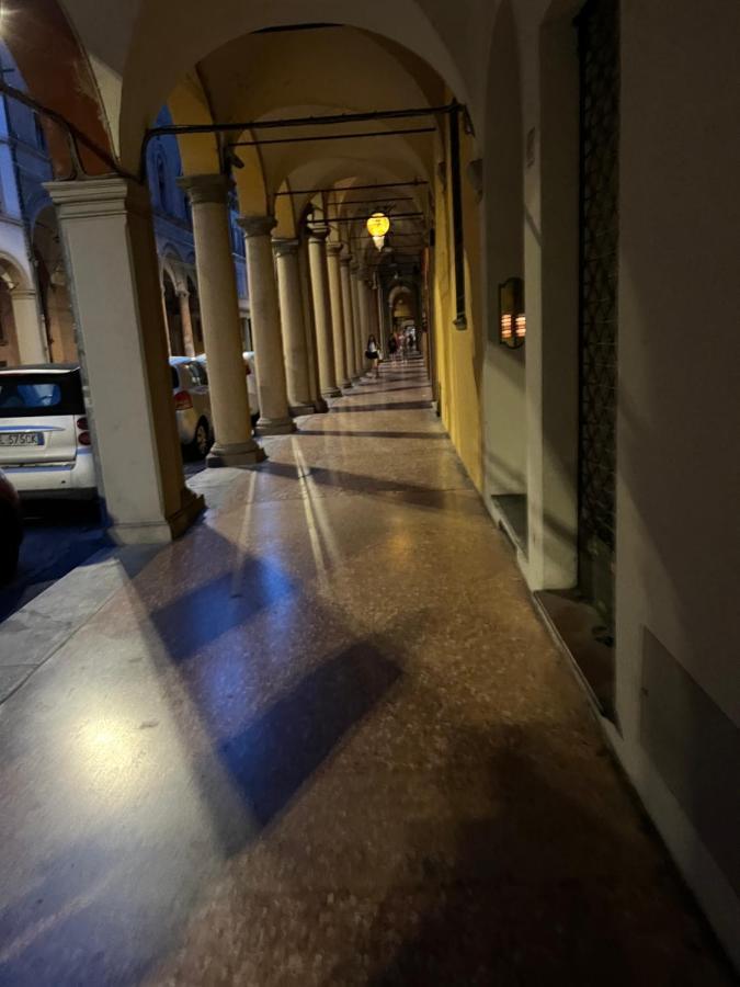 فندق Moonlight Centro بولونيا المظهر الخارجي الصورة